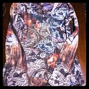 Rhinestone day trip shirt small